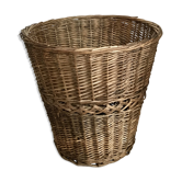 Wicker wastebasket