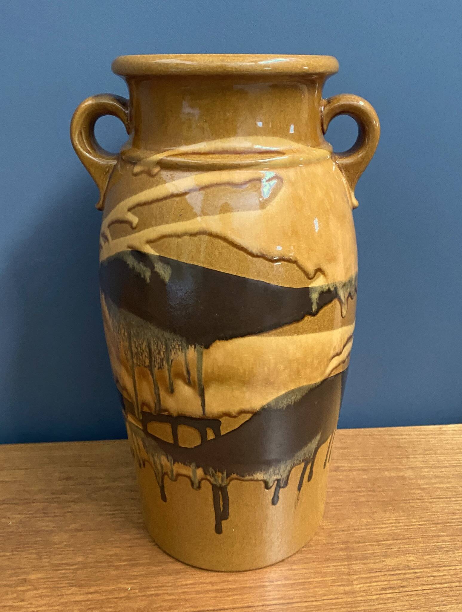 Xl Scheurich vase brown model 220-44 1970s