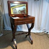 Mahogany-working sewing table and mahogany tackle