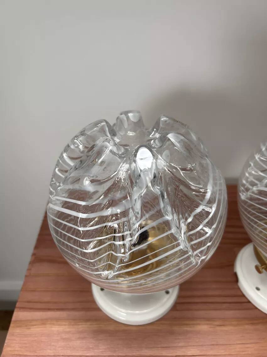 Paire d’appliques murales globes vintage