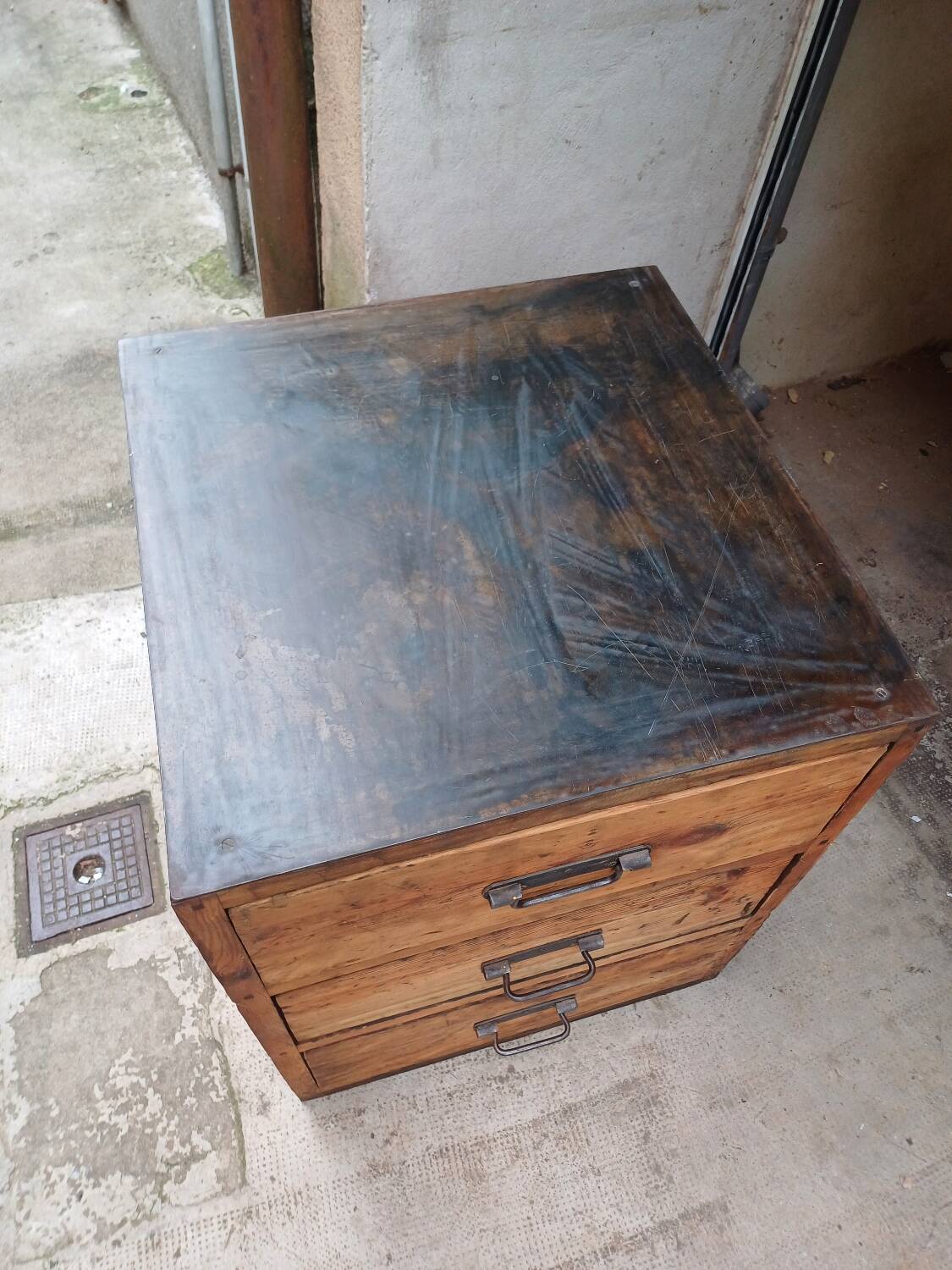 Pair of workshop furniture, solid wood, metal top 1930, 1950