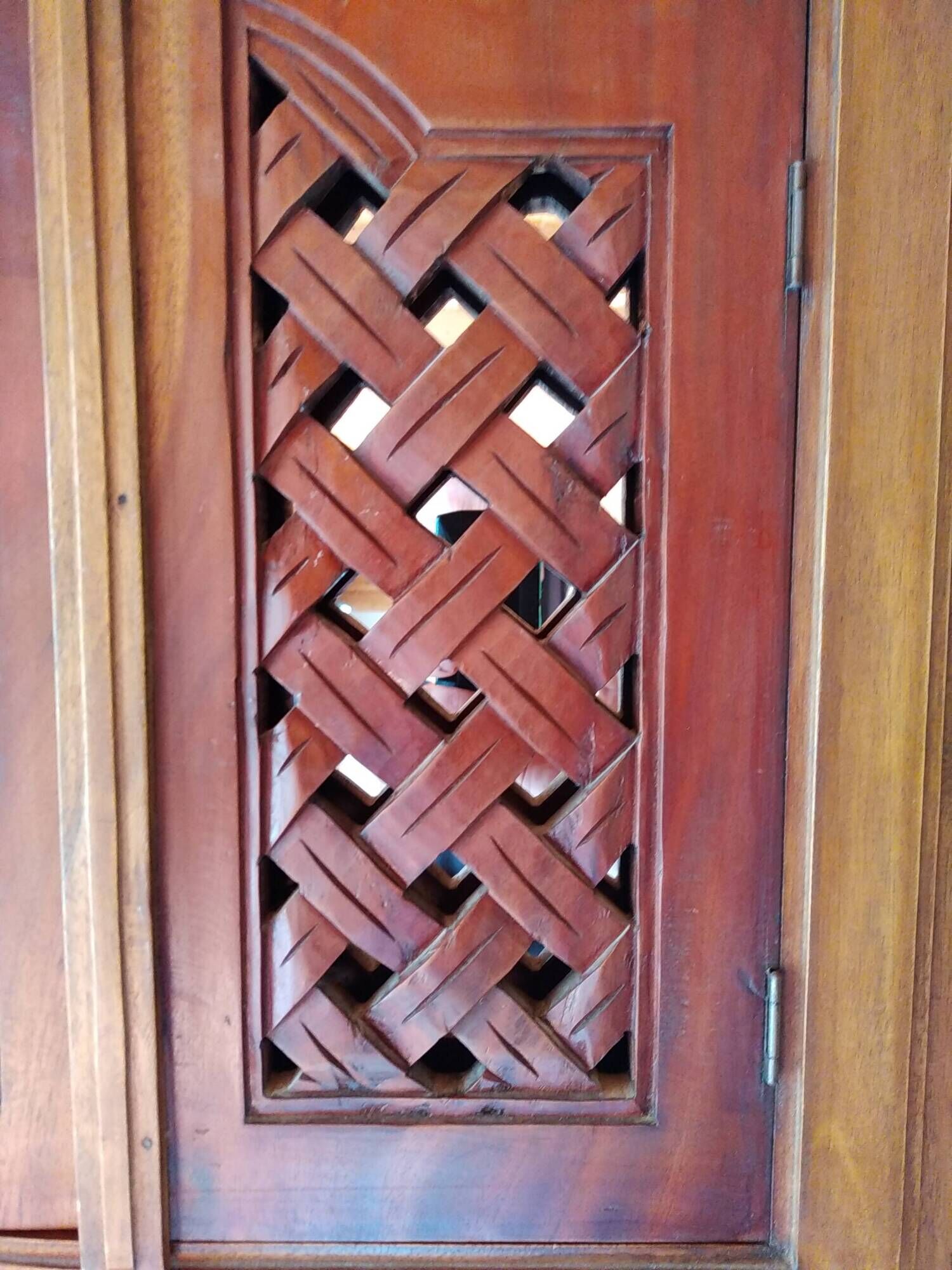 Miroir Balinais Vintage à Porte Volet Sculpté à la Main .