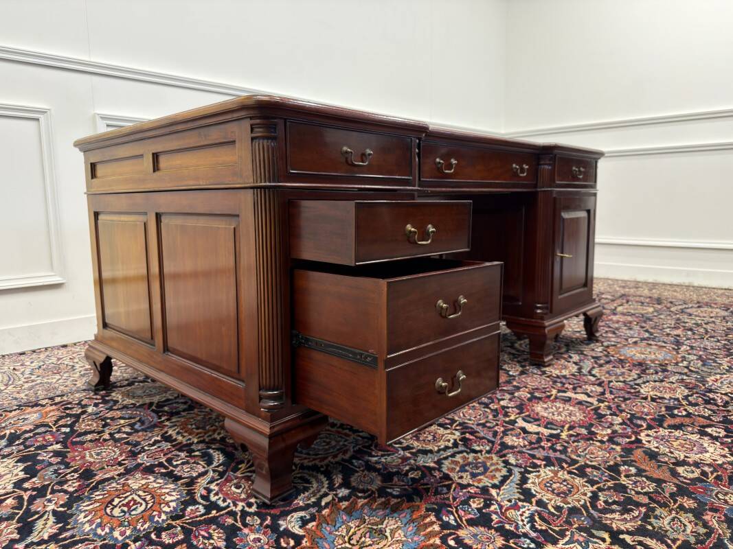 Classic English Chesterfield Partnerdesk Desk