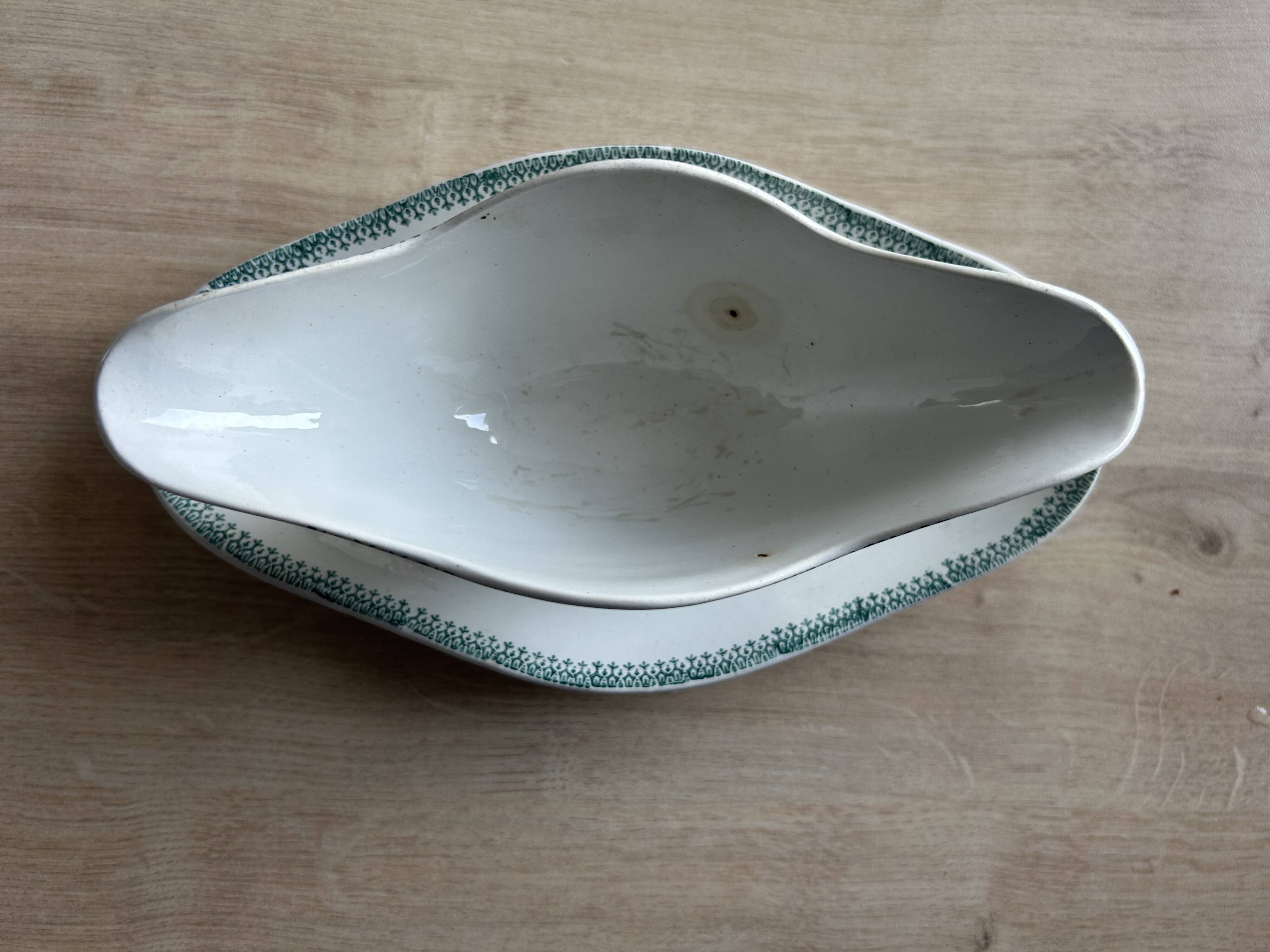 Saucière sur dormant Art Déco Saint-Amand modèle 4003⁠