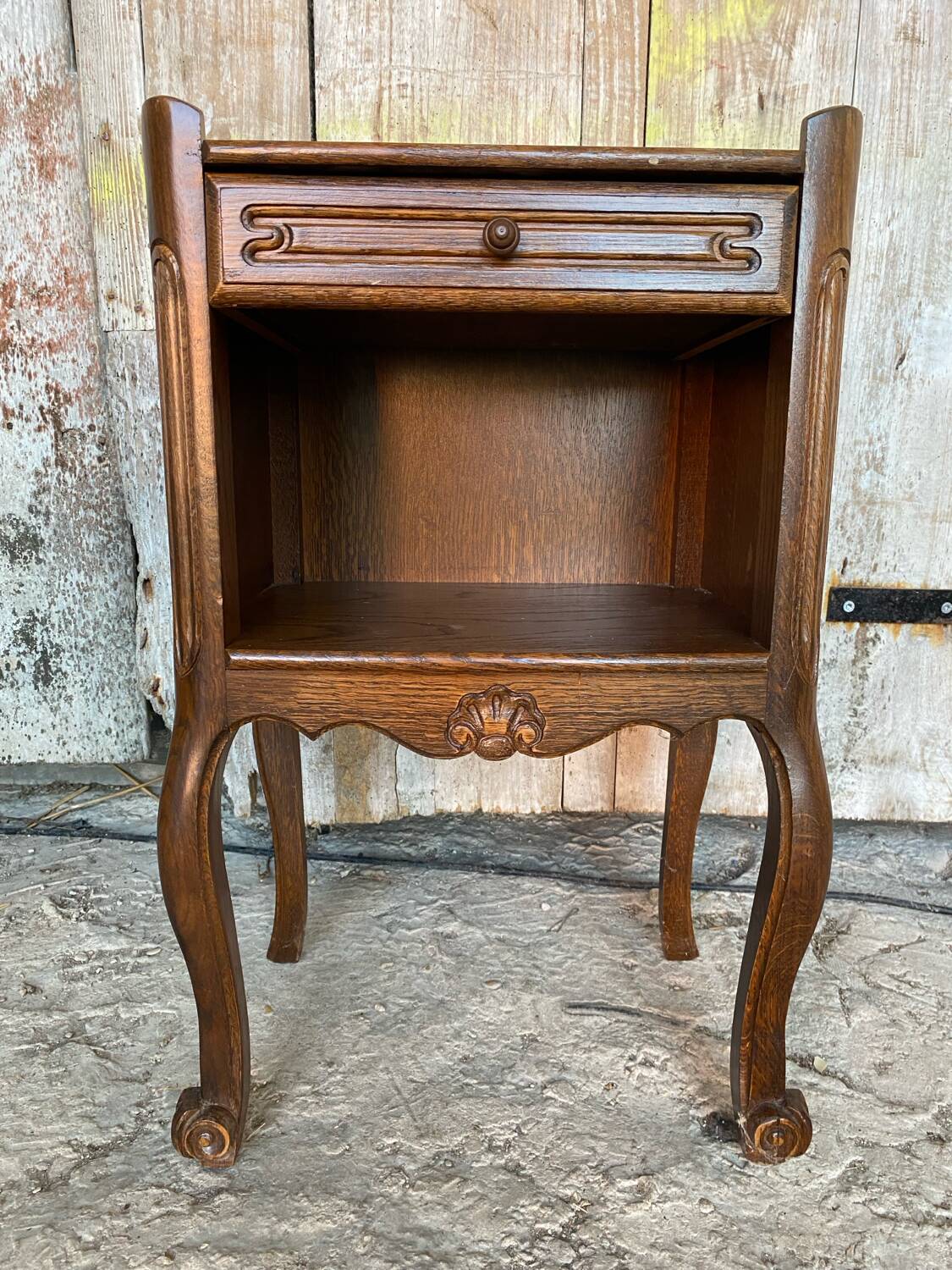 Chevet, table de nuit 1 tiroir, 1 étagère en bois de style Louis XV par Riskoff