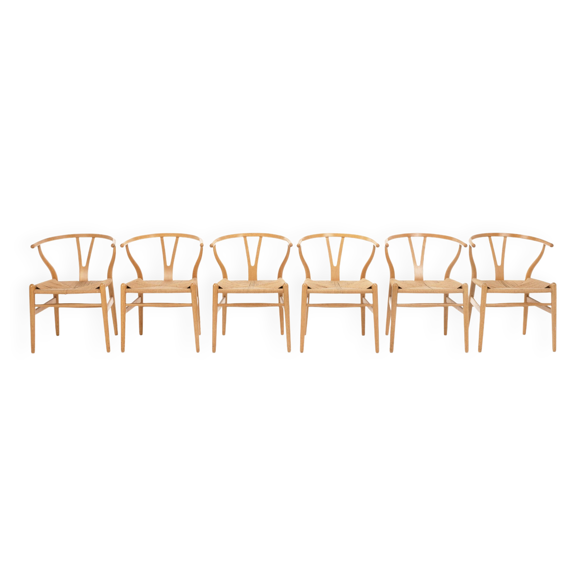 Set of 6 'CH24' wishbone dining chairs by Hans J Wegner for Carl Hansen, De