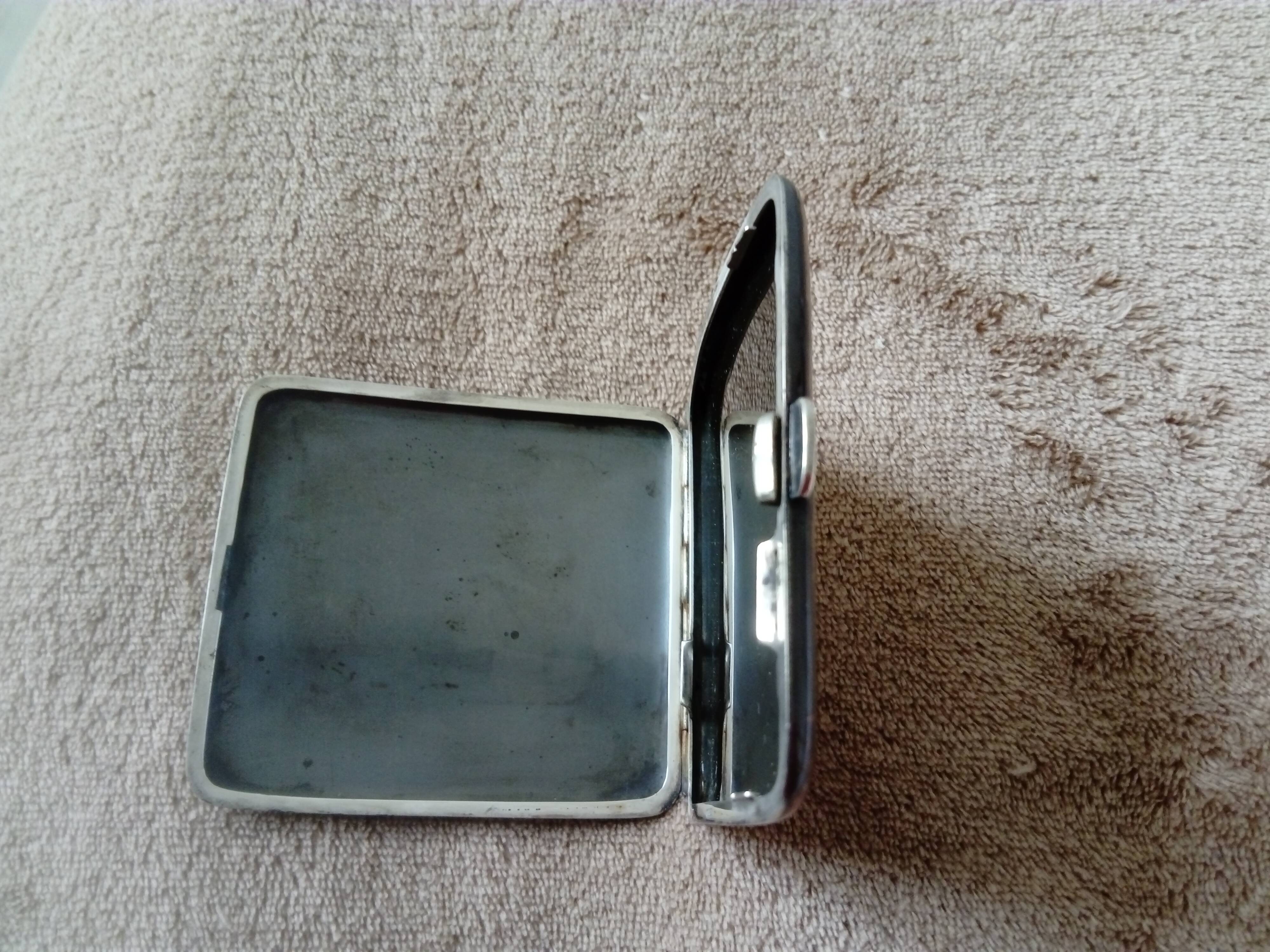 Old sterling silver cigarette case with Japanese decor