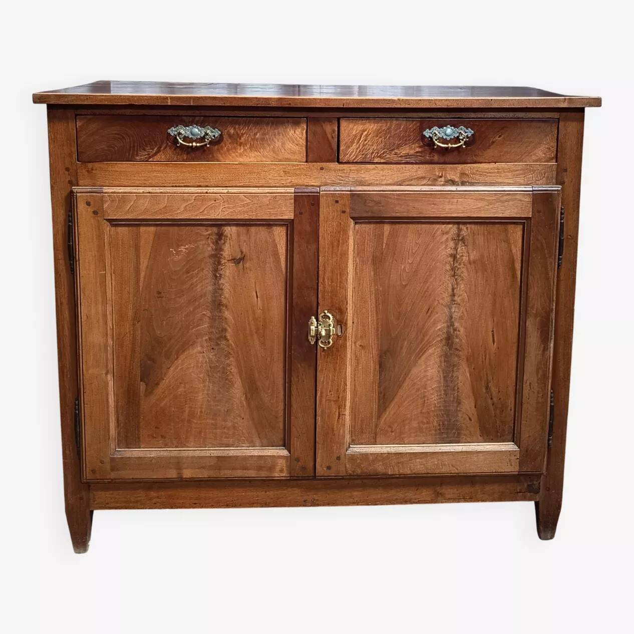Louis XVI height-adjustable buffet in walnut