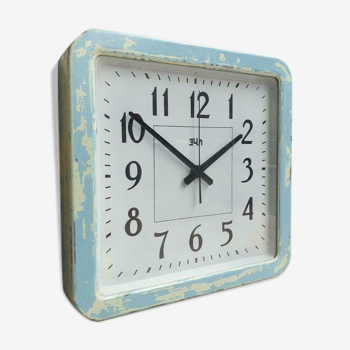 Vintage wall clock light blue