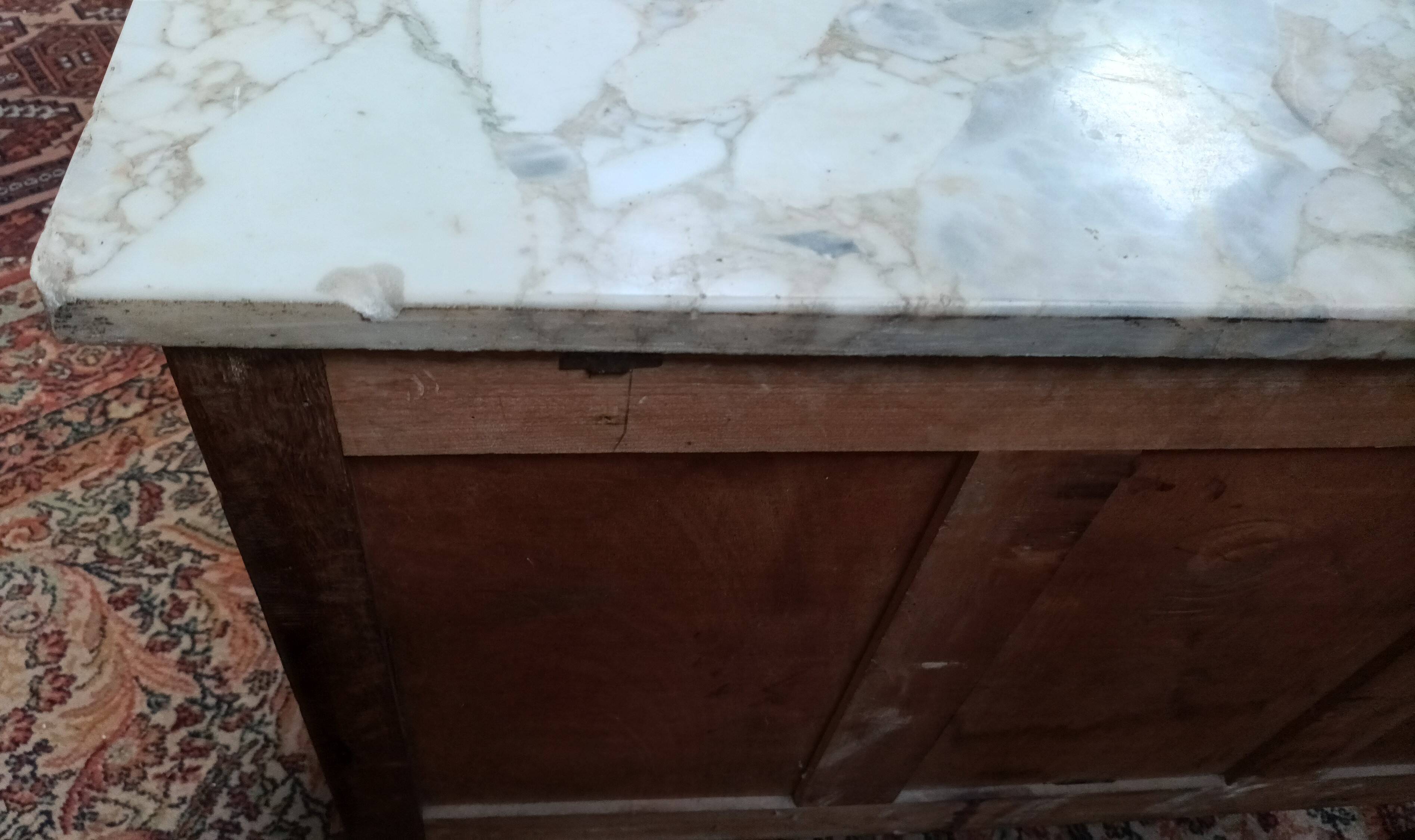 Louis XVI style chest of drawers in oak and marble top