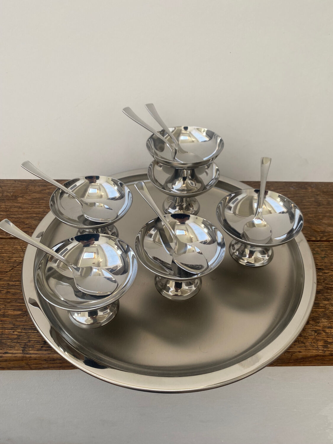 Stainless steel ice cream cup service