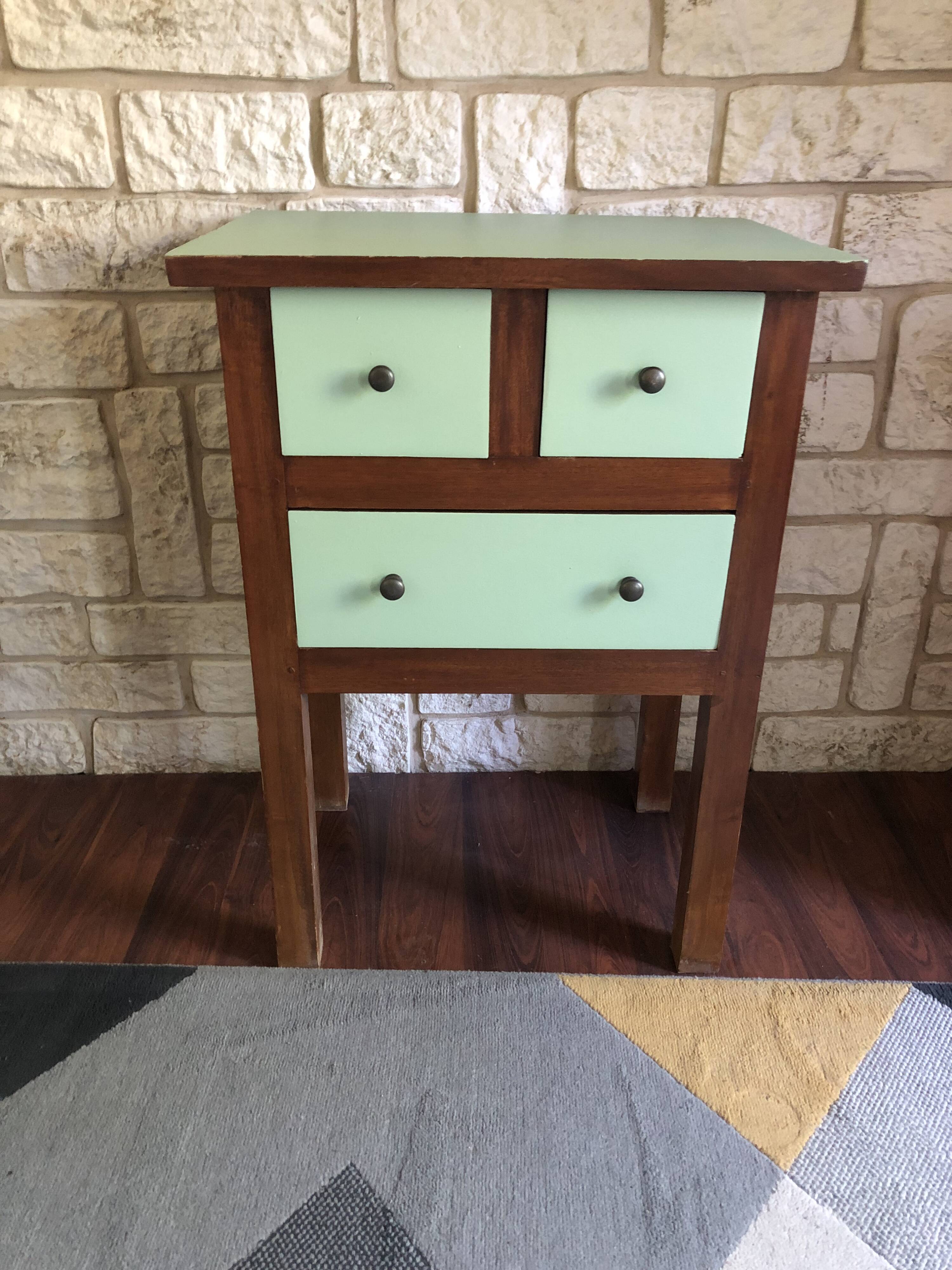 Modernised apothecary workbench cabinet