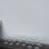 12 coupes en verre