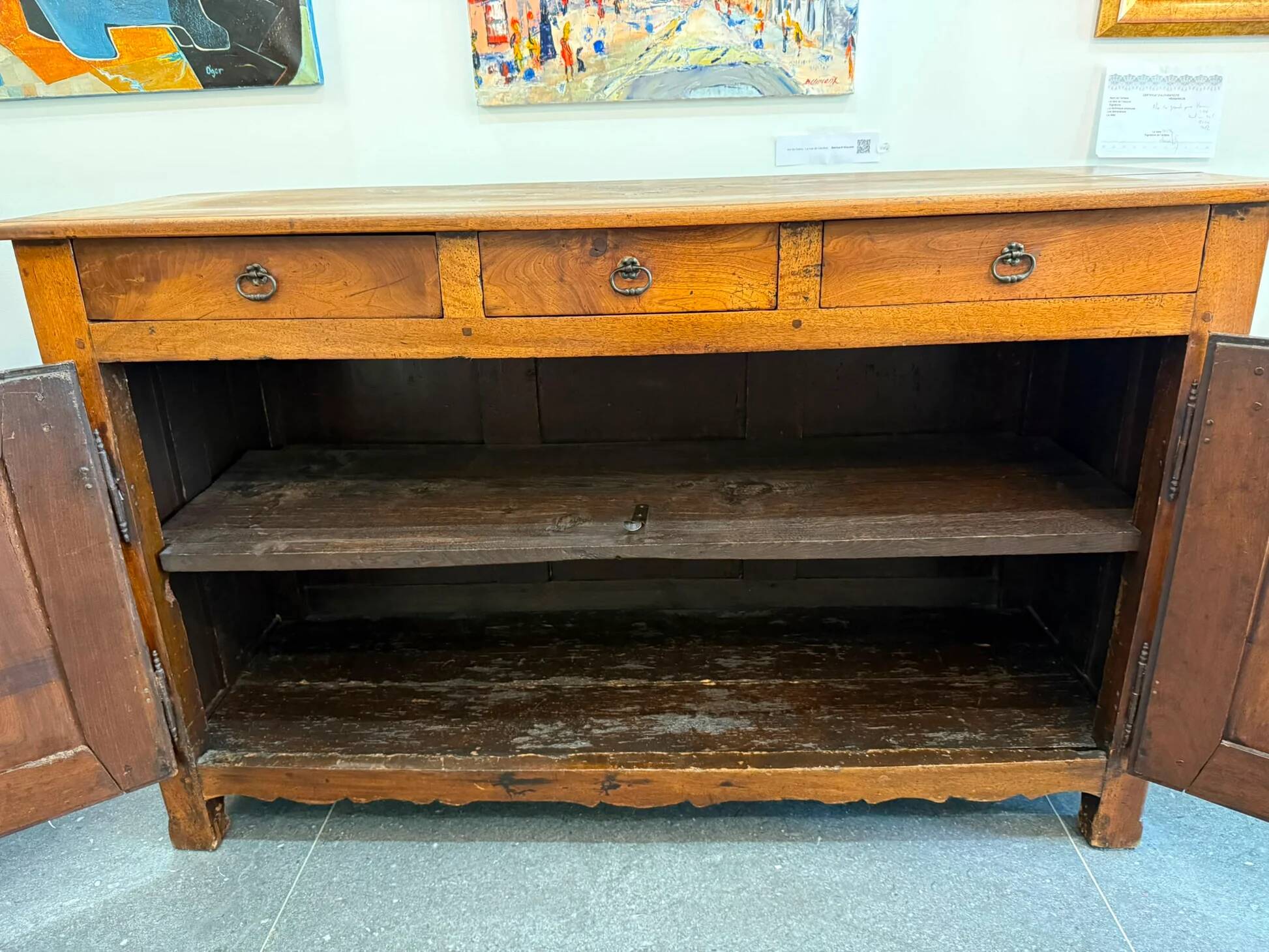 19th-century walnut buffet – 3 drawers