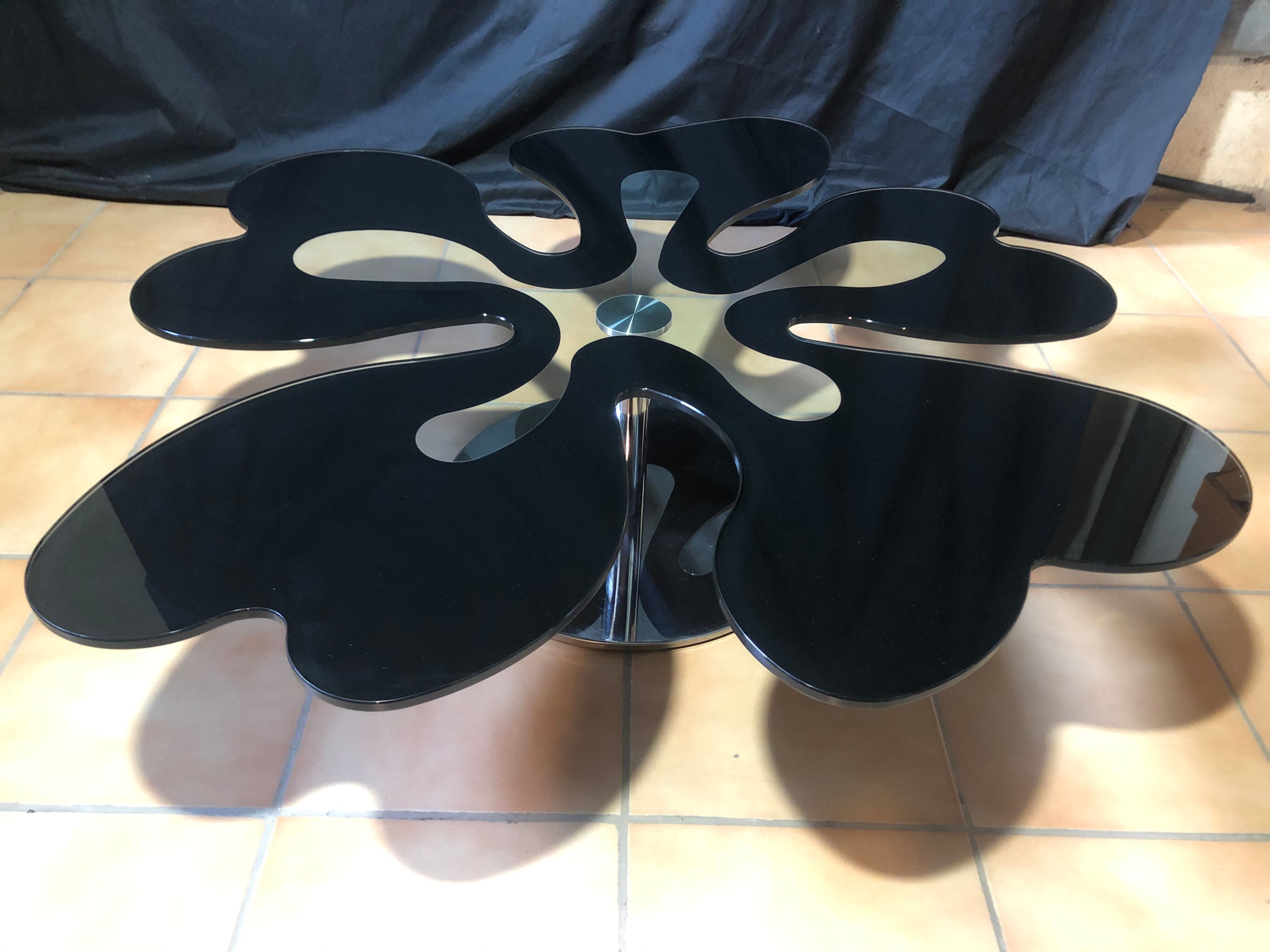 Table basse Narcisse années 70 de maurizio Cattelan italia