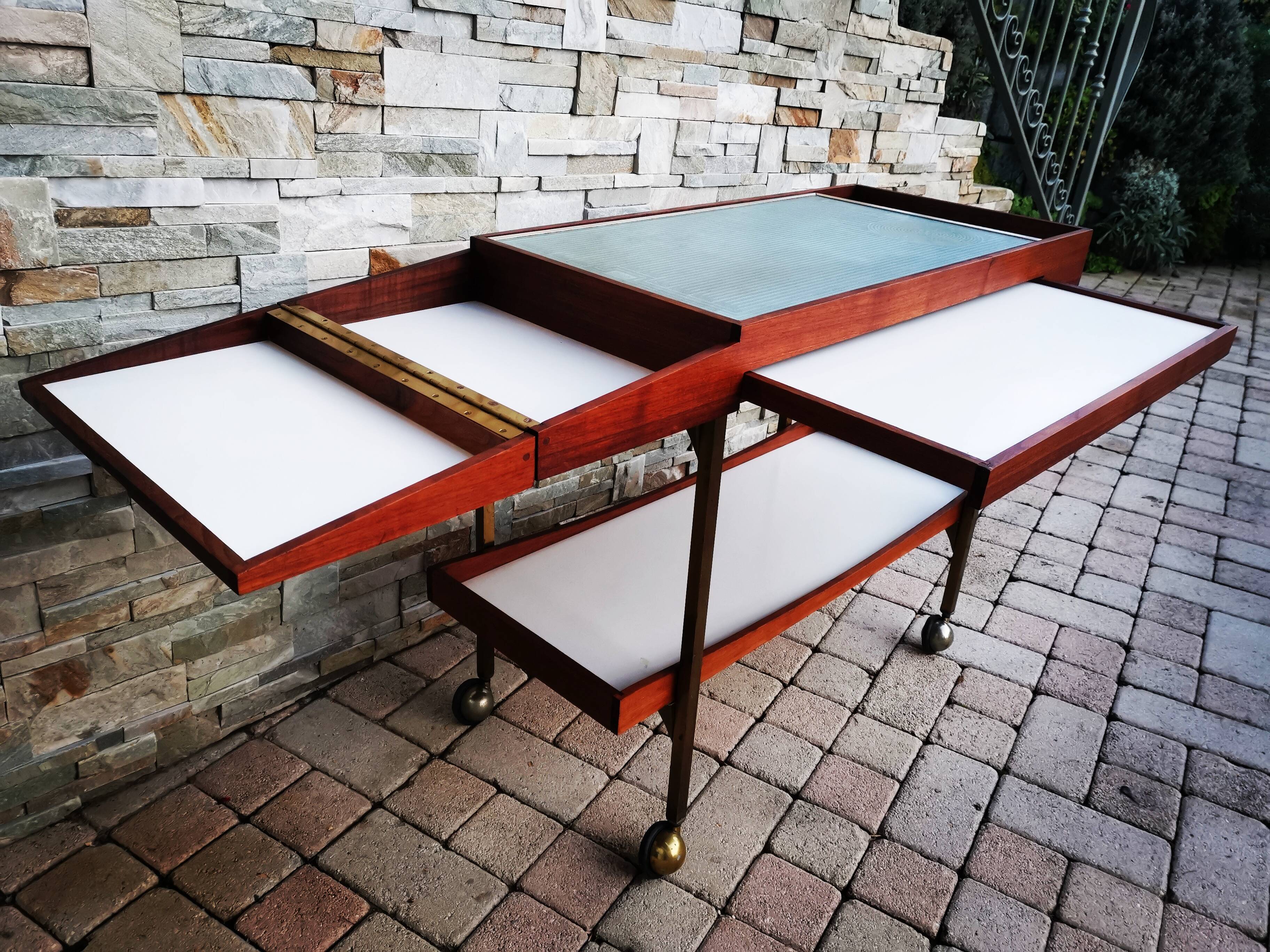 Rolling dessert bar server by Paul McCobb for Salton Hotray