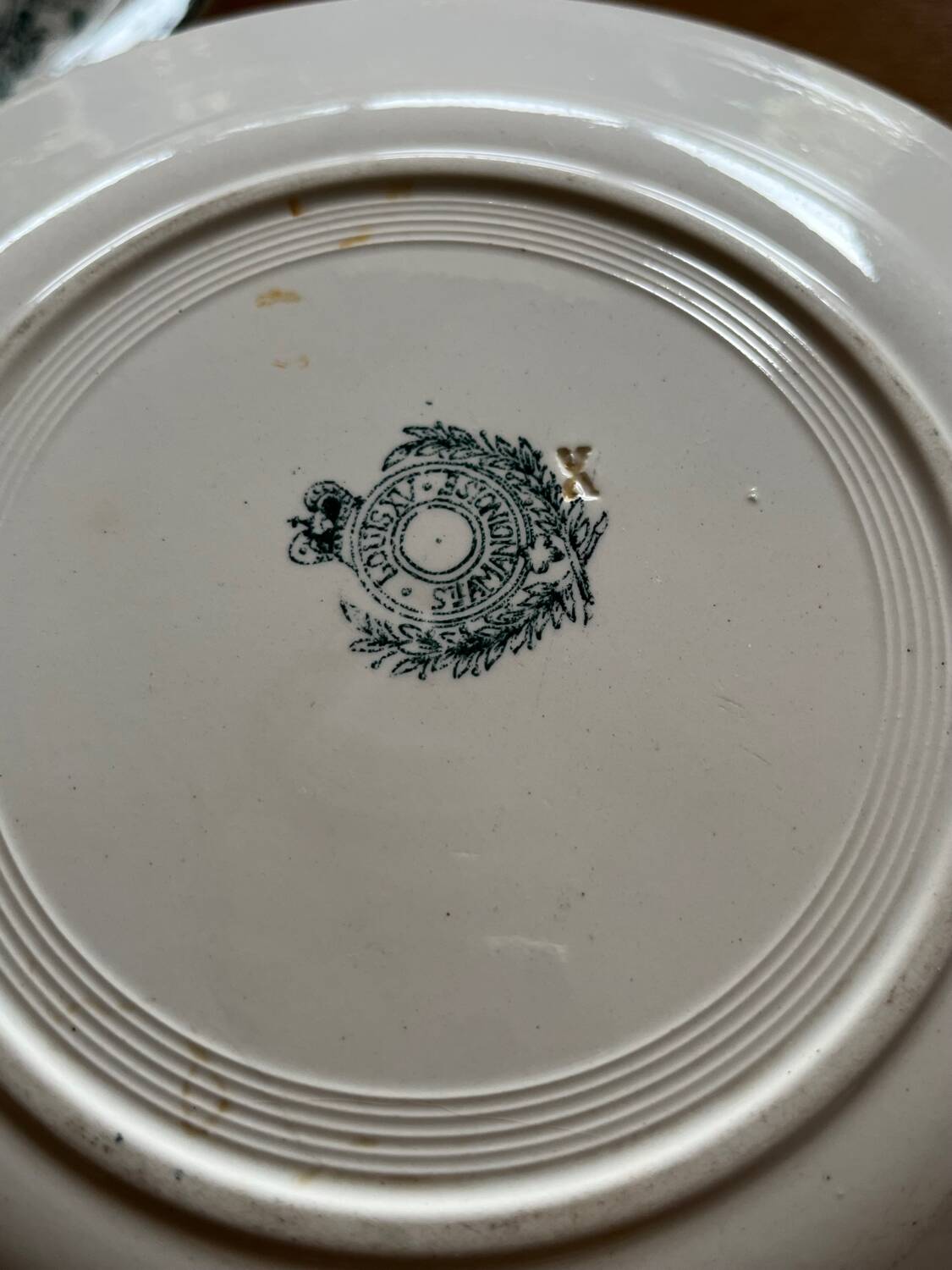 Earthenware plates - Sté Amandinoise Louis XV