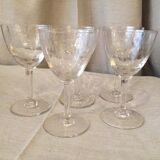 Suite of 4 glasses of port wine cooked in glass of the years 1930