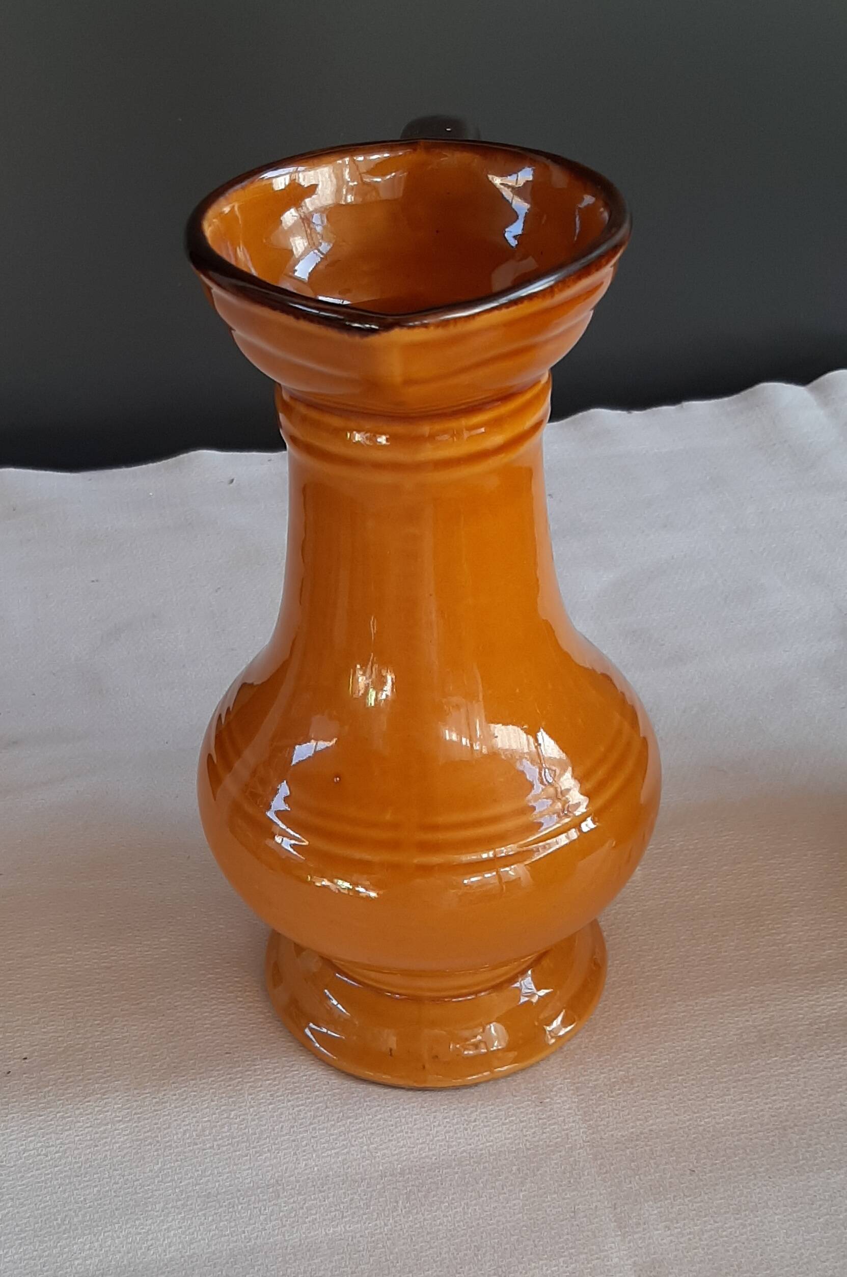 Pot à glaçons et 2 carafes