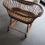 Berceau rotin poupée