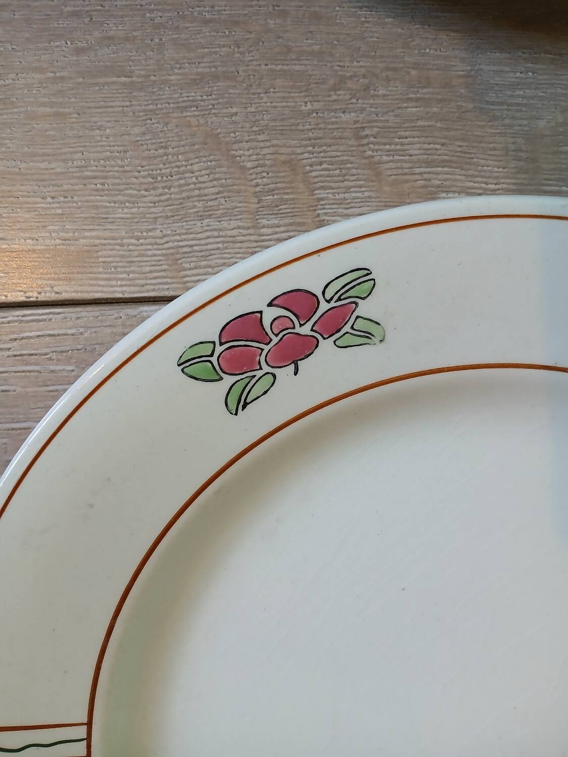 14 Terre de fer SALINS "Water Lily" plates