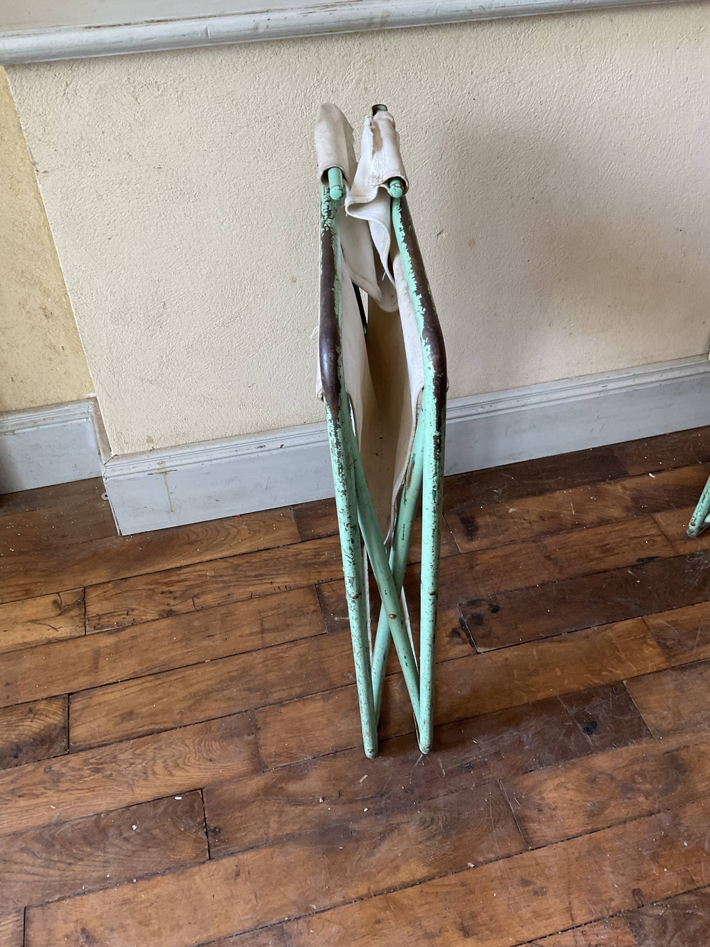 Pair of antique vintage camping metal chairs plianfer