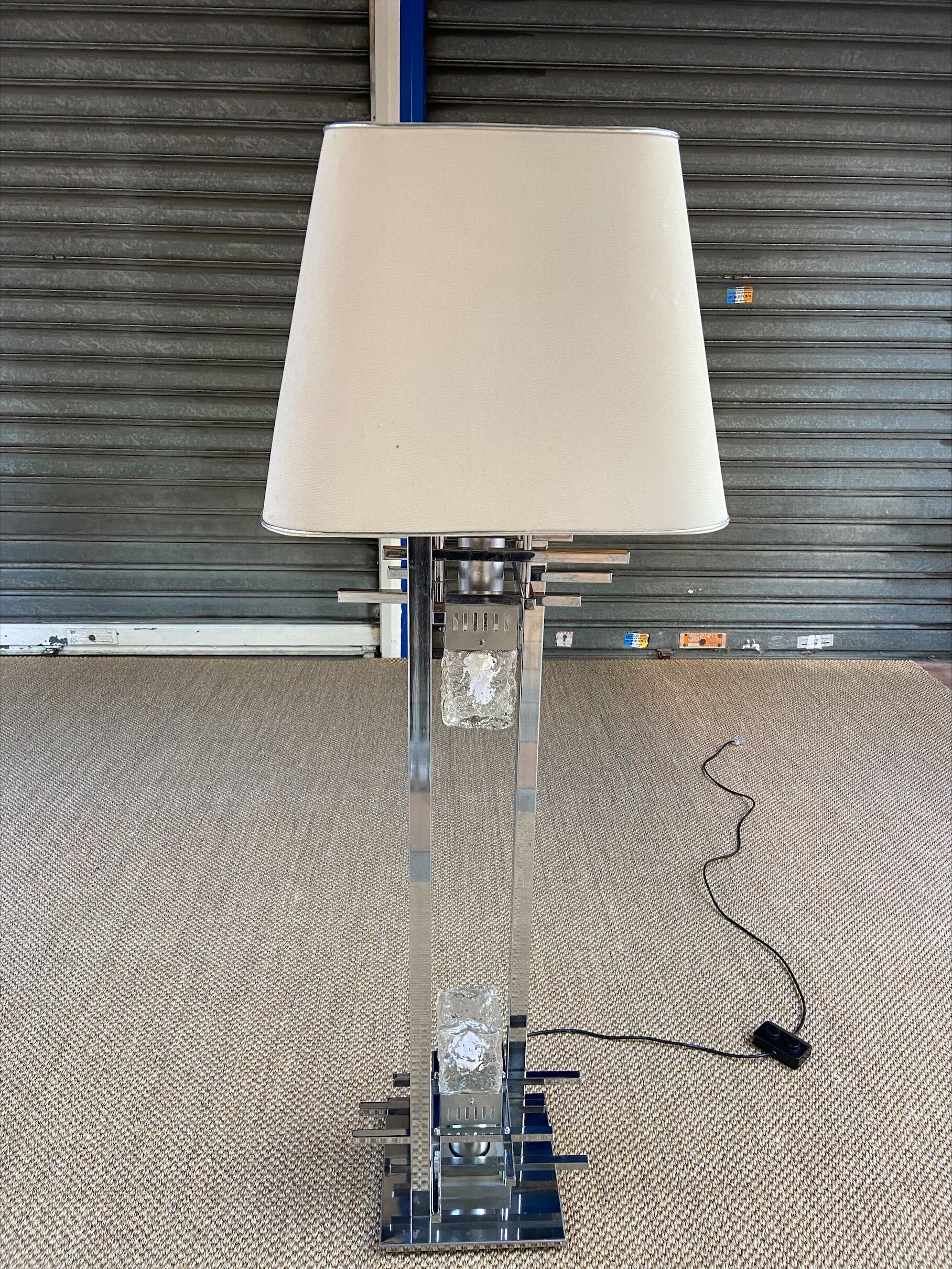 Floor lamp In stainless steel and Murano glass