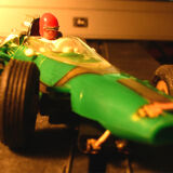Voiture de course bolide circuit 24