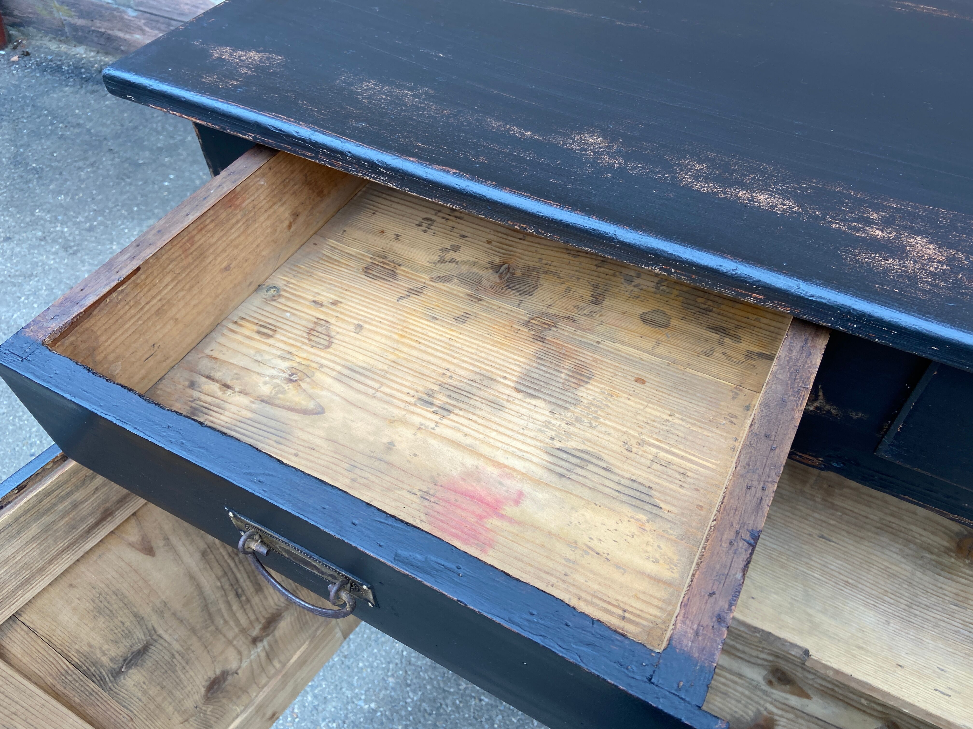 Low sideboard Early XXth wood painted