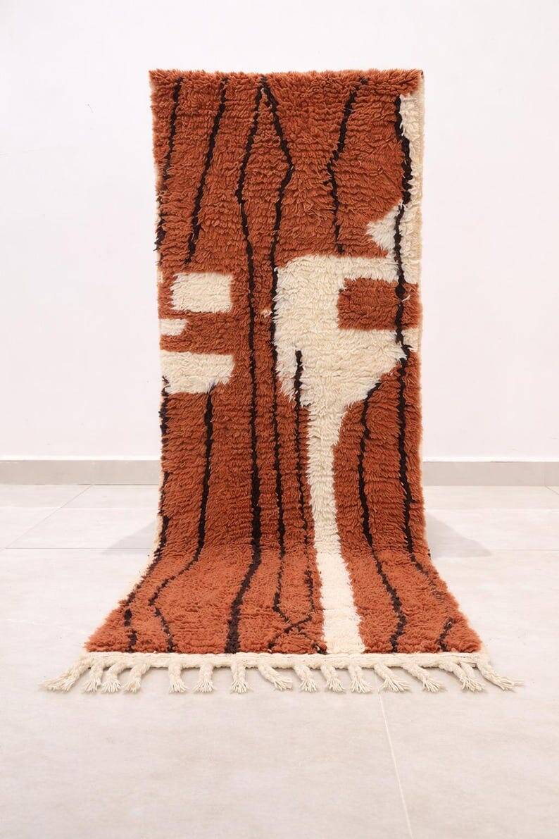 Handmade pure wool rug, size 1.5/2.5 m.