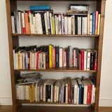 Interior's shelving unit