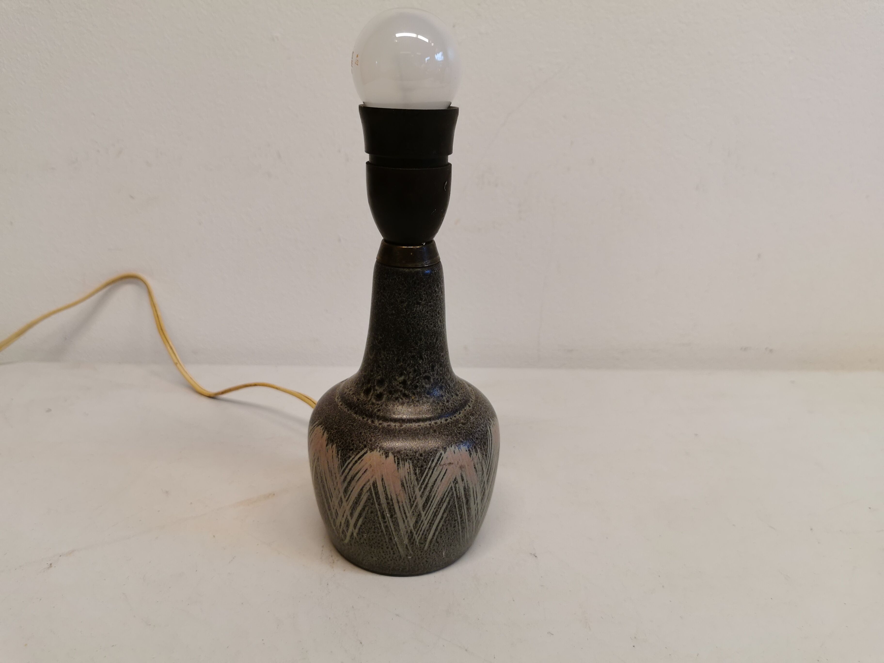 Ceramic table lamp, made by Danske Vitrika in the 1960-1970s