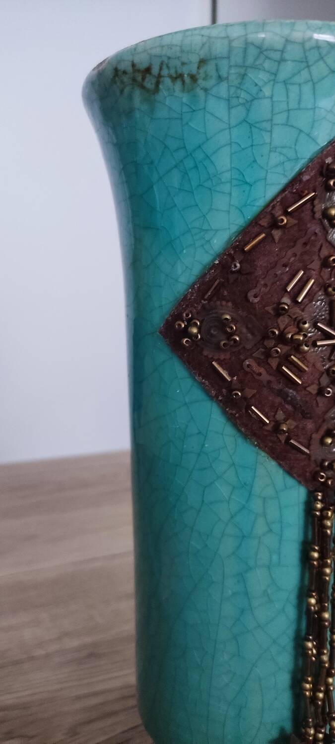 Green cracked ceramic vase
