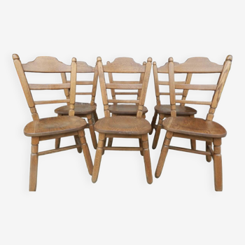 6 chaises en bois massif