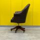 Fauteuil chesterfield directors en cuir brun