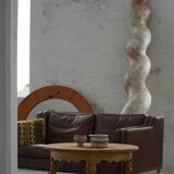 Grand antique Italian sculptural pedestal from the 18th century in twisted barley wood.