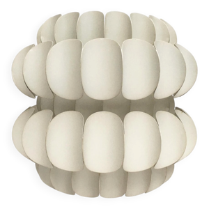 suspension en métal