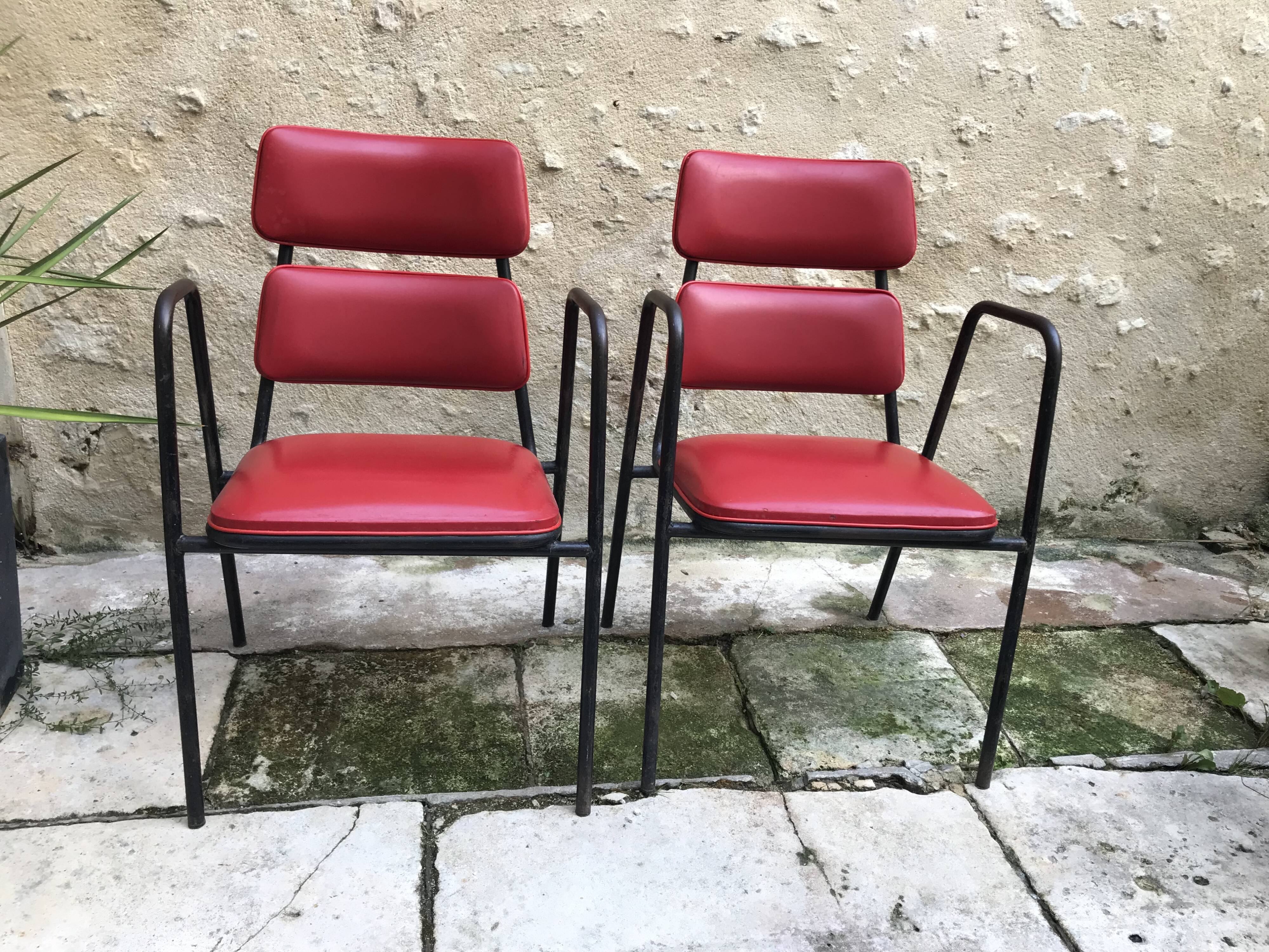 Pair of armchairs in red skai 1950 vintage design 50s 70