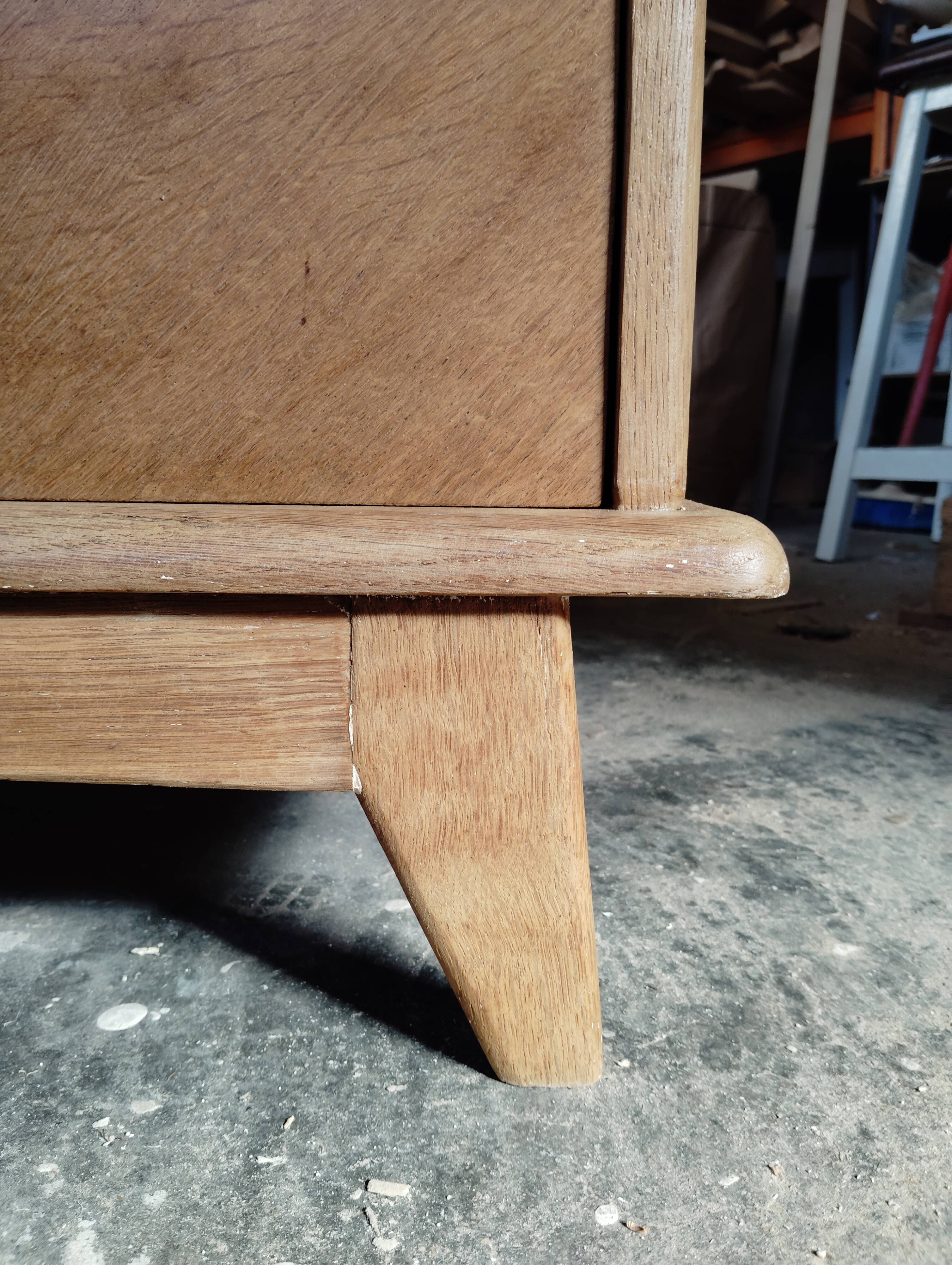Commode pieds compas grande largeur