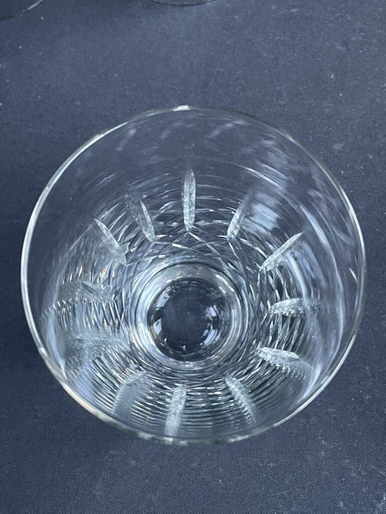 8 grands verres cristal taillé