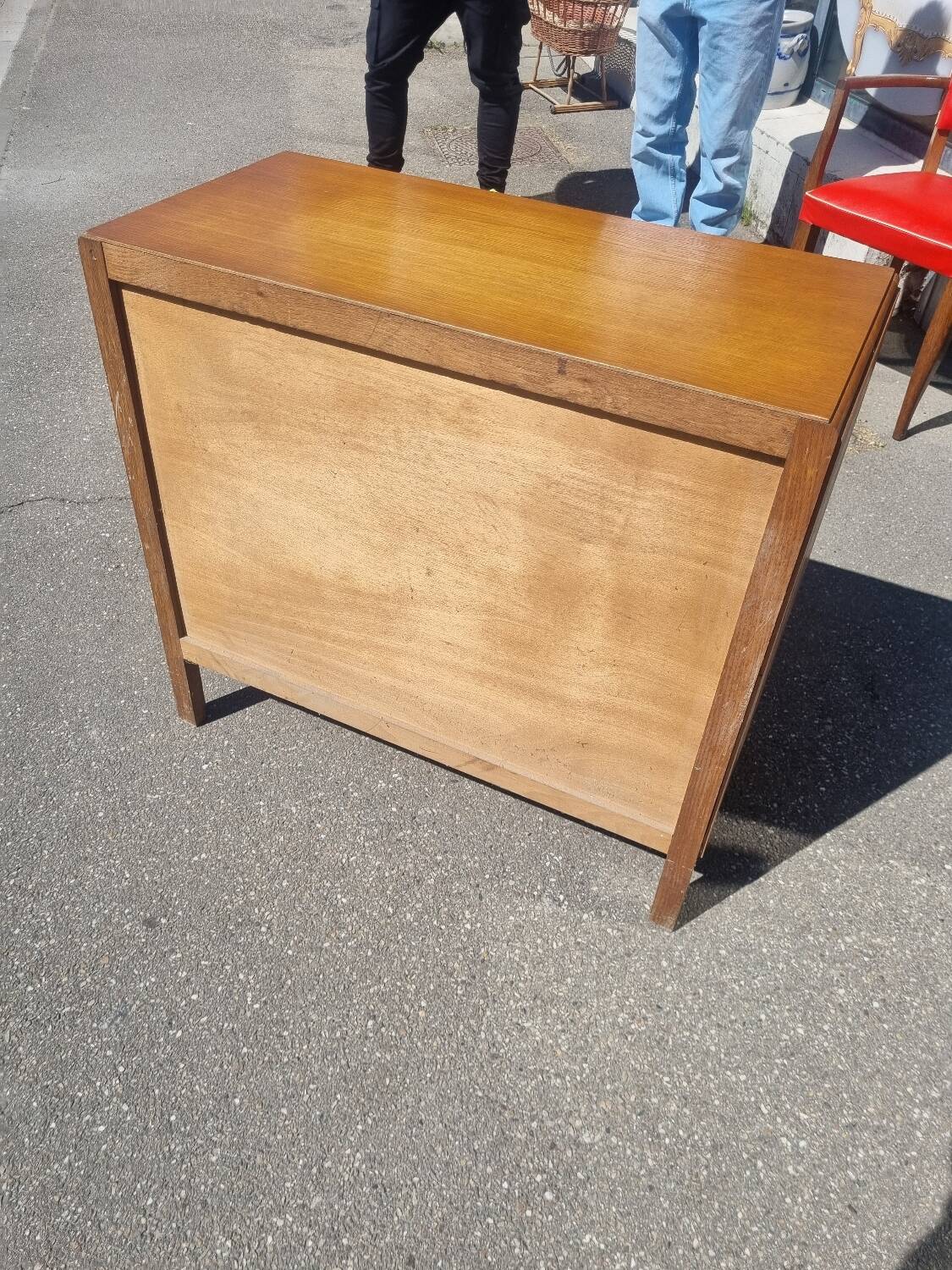Commode vintage pied compas