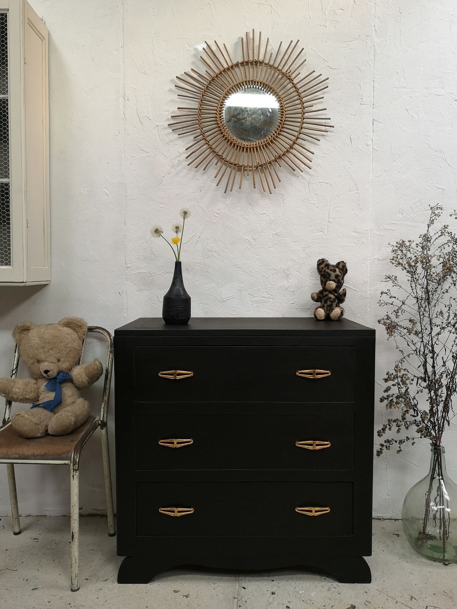 Vintage Parisian dresser 40 50 shabby patina