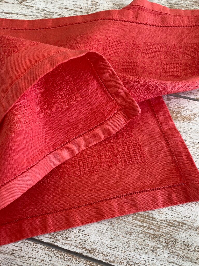 Set of 12 damask towels dyed in coral red - cotton - 50x50 cm