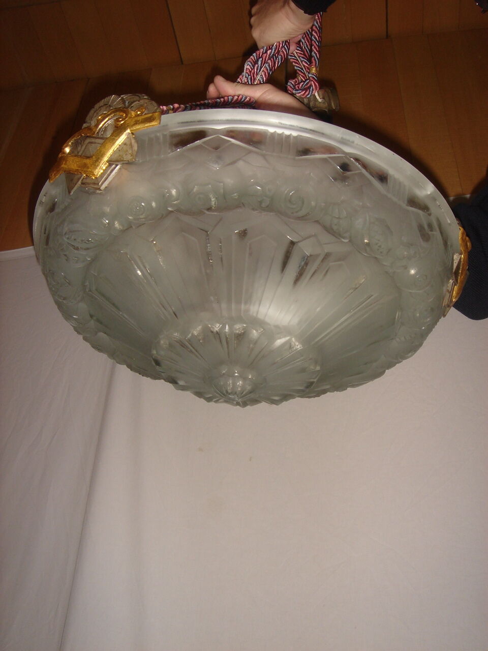 Maynadier art deco glass hanging lamp, 1920/30