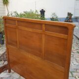 Art deco bed