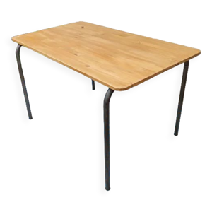 bureau d'écolier taille