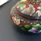 Bonbonnière en porcelaine