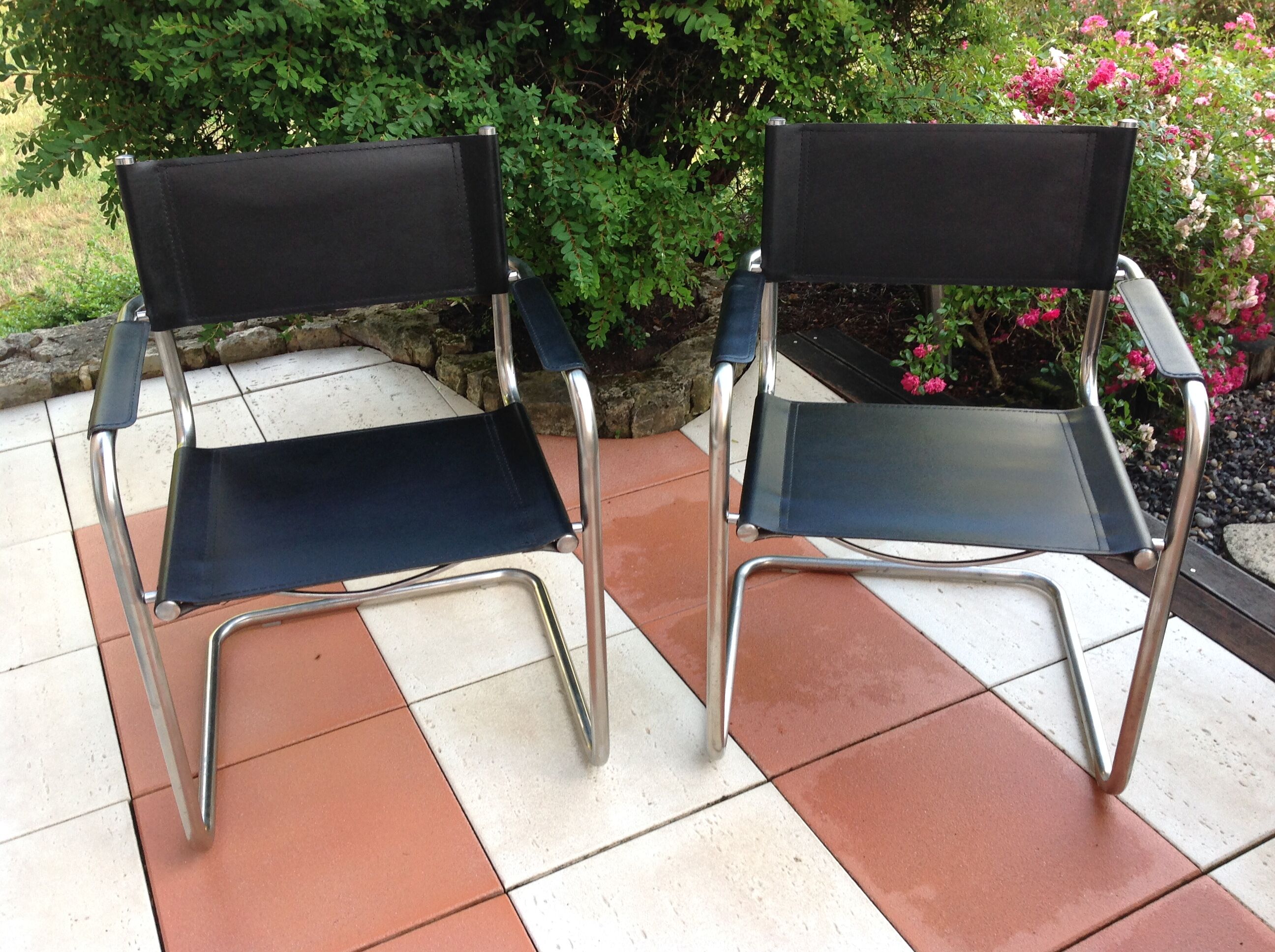 Pair of armchairs