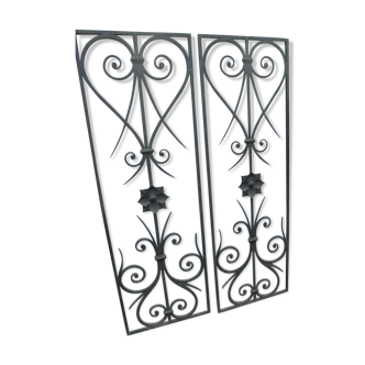 Paire de grilles fer forgé