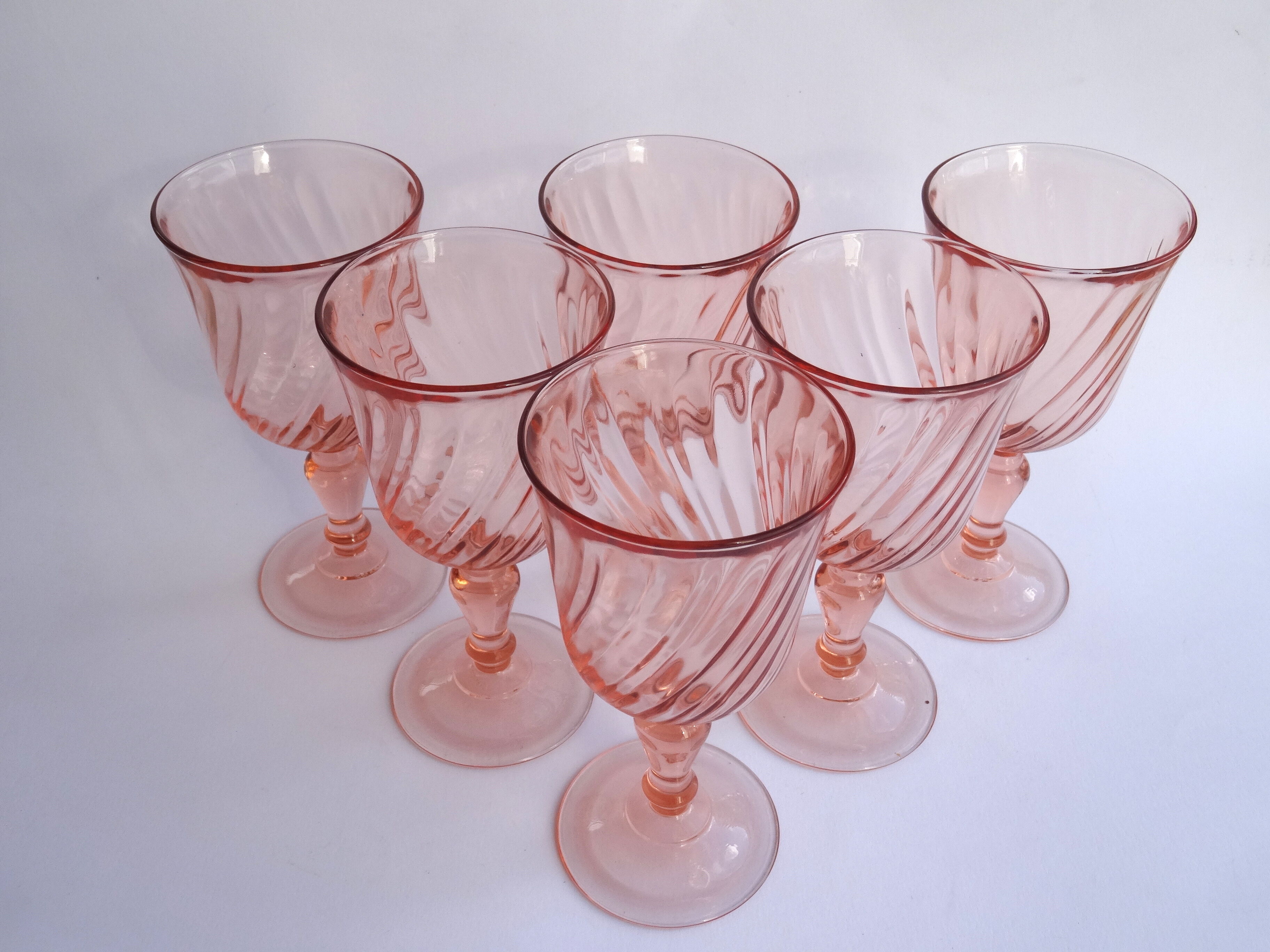 6 Luminarc Rosaline red wine glasses